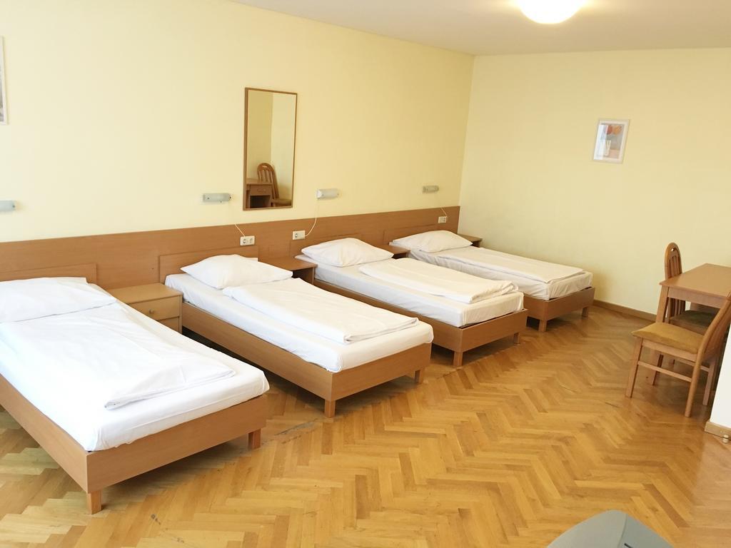 Hotel Geblergasse Вена Экстерьер фото