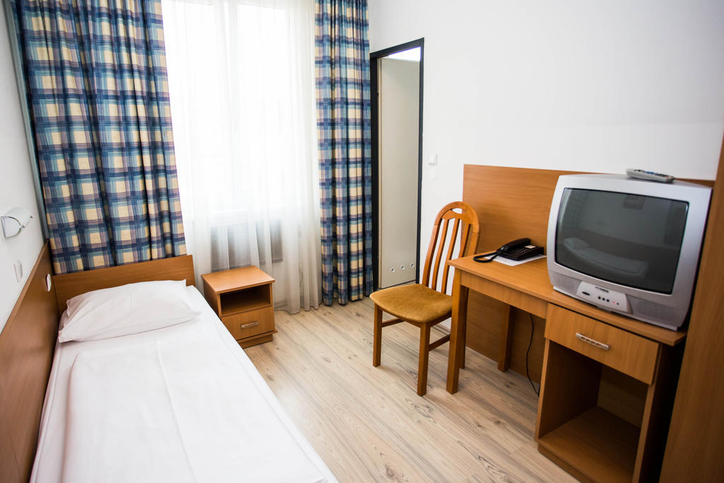Hotel Geblergasse Вена Экстерьер фото